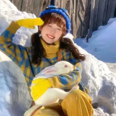 燕婉娜 燕婉娜